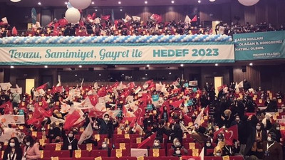 AKP’li kadınlar ‘mesafe’ tanımıyor!